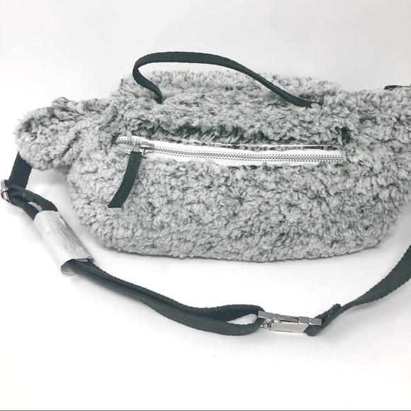 FREE PEOPLE Cozy Up Sling Bag Faux Fur Fanny Pack - Picture 4 of 5